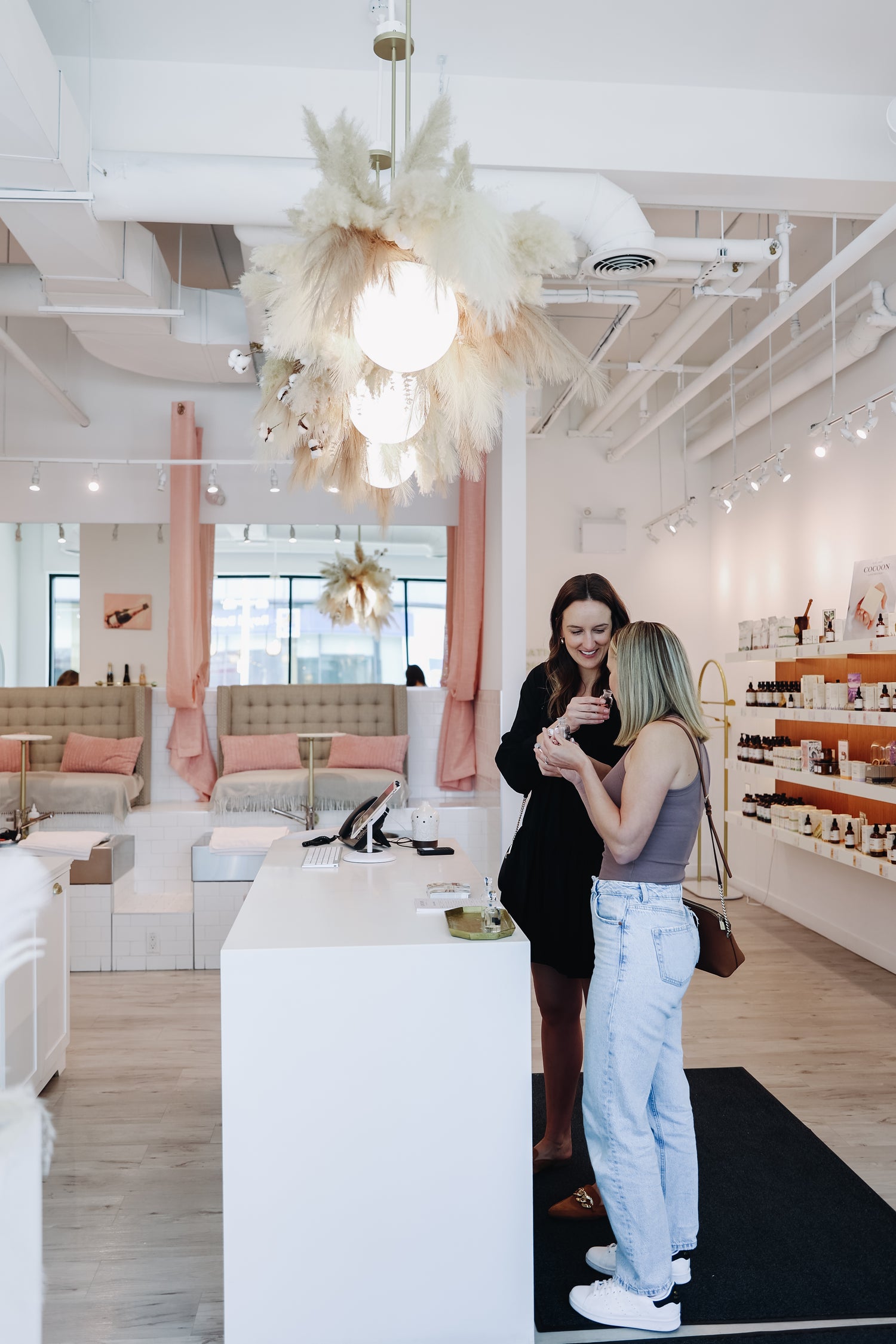 Two women in cocoon spathecary